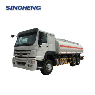 China sinotruk howo 9.726L capacity milk tanker truck for sale