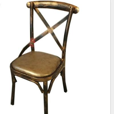 China Nordic Vintage Country Style Iron Art Fork Folding Chair Custom Back Cross Back Factory Restaurant Bar Dining Chair for sale