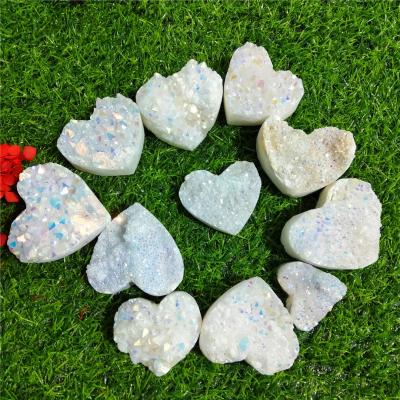 China High Quality Heart Of Aura Clear Quartz Crystal Cluster Healing Natural Gemstone From Europe For Gift for sale