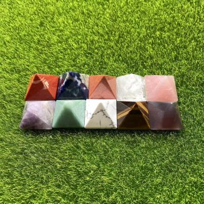 China Europe 30mm Polished Tiger Eye Pyramids Vastu Products Rose Quartz Crystal Pyramid For Meditation for sale