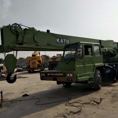 China TRUCK CRANE KATO NK250 25TON truck crane used 25t mobile crane for sale/used cranes for sale in dubai/japan used truck crane for sale