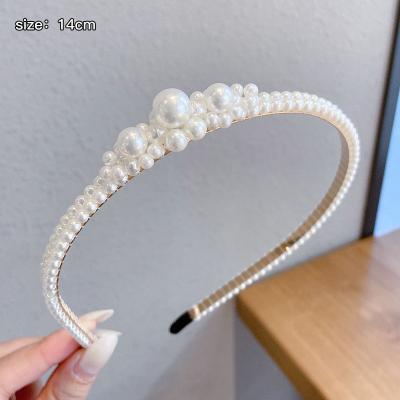 China Direct Factory Hair Decoration Hair Circles Girls Headband Elegant Hair Accessories Plastic Pearl Headband Fancy Wedding Pearl Headband for Bride for sale