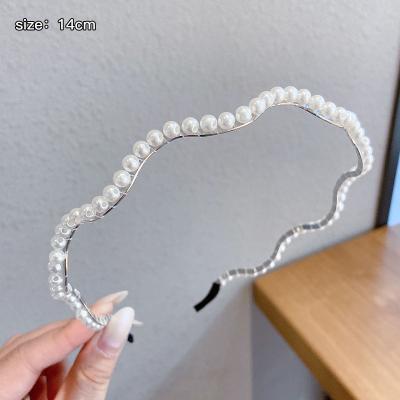 China New Design Children Plastic Circles Pearl Hair Decoration Headband Girls Hair Accessories Women Headband Imitation Wedding Bridal Hair for sale