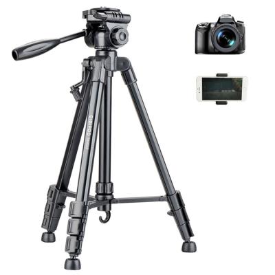 China Compact DIGIPOD TR562F Tripod Smartphone Universal Stable Mount Flexible Aluminum Phone Video Camera Tripod for sale