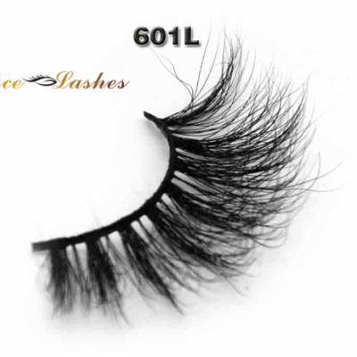 China New Hot Sales 2022 Natural Soft Long 3D Mink Lashes 25mm Real Siberian Mink Eyelashes for sale