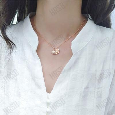 China Reference Picture Pearl Statement Jewelry Shell Pendant Choker Necklace Ladies Freshwater Carnelian Necklace Ladies Gift for sale