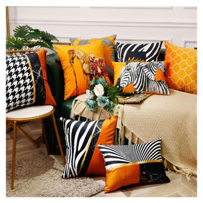 Chine Hot Selling Comfortable and Soft Color Throw Pillow for Home à vendre