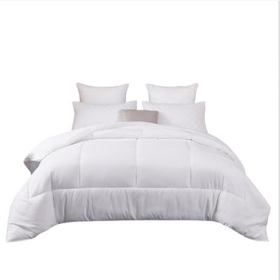 China Oasis amazon hot sale reversible polyester comforter for sale