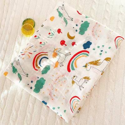 China Wearable Baby Gauze Newborn Bath Towel Cover No Stimulation Soft Feeling for sale