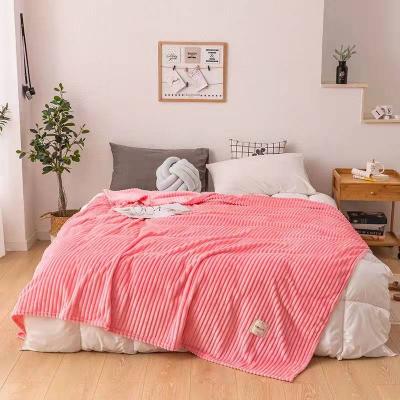 China Wholesale Summer Thin Air Conditioning Factory Anti-pilling Towel Quilt Blanket Flannel Blanket for sale