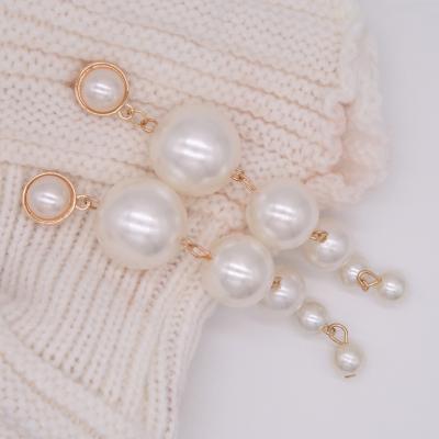 China Trend 10cm CLASSIC Large Pearl Tassel Long Dangle Earrings For Women for sale