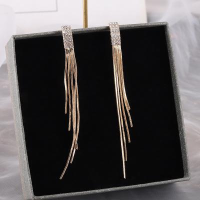 China TRENDY long tassel earrings 2022 stylish fashionable earrings new fashionable female earrings and delicate for sale