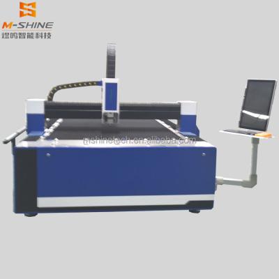 China Water Cooled Metal Laser Cutter CNC Laser Cutter Carbon Fiber Metal Laser Cutting Machine for sale