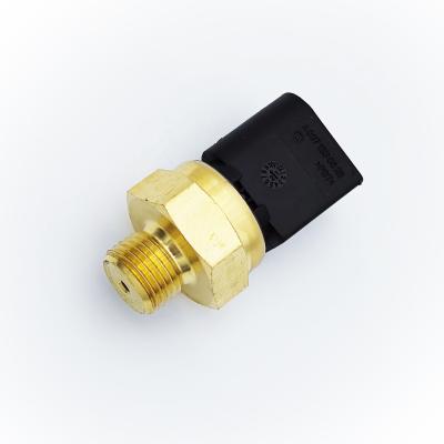 China High quality auto sensor oil pressure sensor oil sensing plug parts A0071530828 for sale