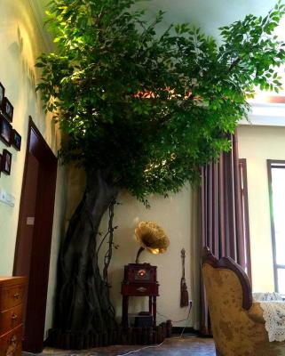 China Customized High Simulation Large Outdoor Artificial Trees Decoration Ficus Banyan Tree For Park for sale