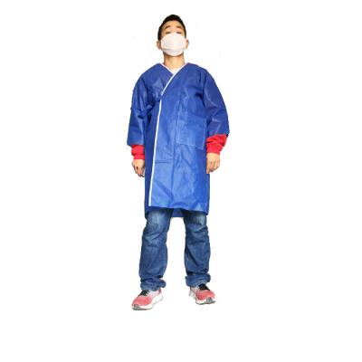 China Breathable Polypropylene Nonwoven Disposable Lab Coats With Kimono Style for sale