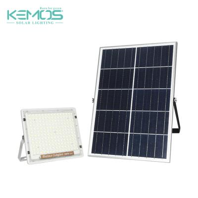 China High power high bright outdoor ip66 100w 200w 300w solar garden led flood light for sale