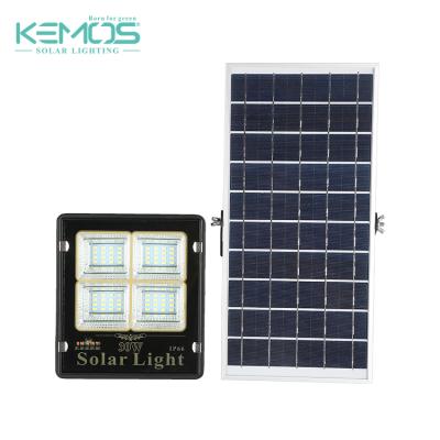 China Factory Wholesale IP66 Waterproof 30w 60w 100w 200w 300w Outdoor Garden SMD Led Solar Flood Light for sale