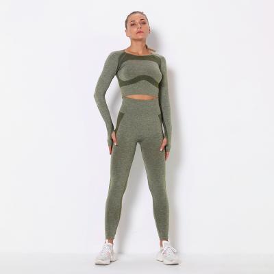 China Women Yoga Suit Breathable Hot Selling Seamless Hip Lifting High Waist Fitness Two Pieces Yoga Sets for sale