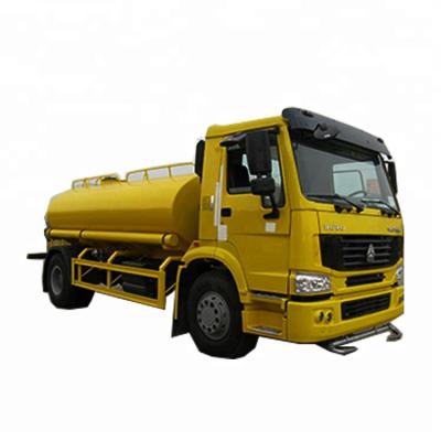 China Water Sprinkling Used Water Sprinklers Used 5000L 6X4 Howo Sprinkler Cart Water Tank Customized Color Good Condition for sale