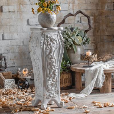 China Factory Minimalist Stain Rustic Yard Decoration Wedding Retro Antique White Roman Columns Decoration Ornaments for sale