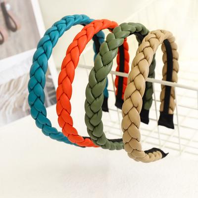 China Wholesale Vintage 2021 Korean PU Leather Headband New Retro Style Twist Headband Braid Hair Band for sale