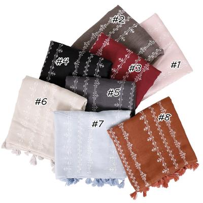 China Wholesale New Style Cotton Soft Long Foam Printed Scarf With Tassels For Women for sale