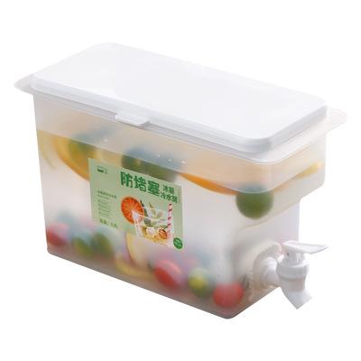 China Large Capacity 3.8L Modern Refrigerator Anti Cold Water Blocking Pot With Plastic Tap Cold Drink Dispenser for sale