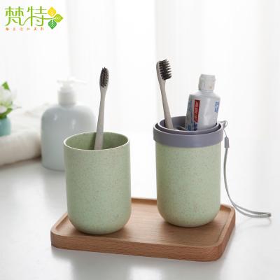 China Viable New Design Portable Plastic Toothbrush Cup Holder Travel Case Storage Box Accept Custom Logo for sale