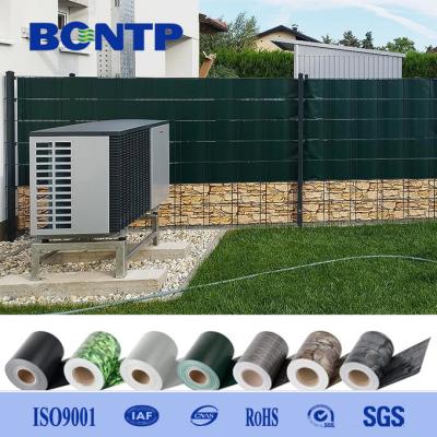 China Faça você mesmo Instalação fácil Área exterior Antil UV 19cm X 35 +20 clips Jardim PVC Cercas de privacidade Faixa Tarpaulin Scre12en Cercas à venda