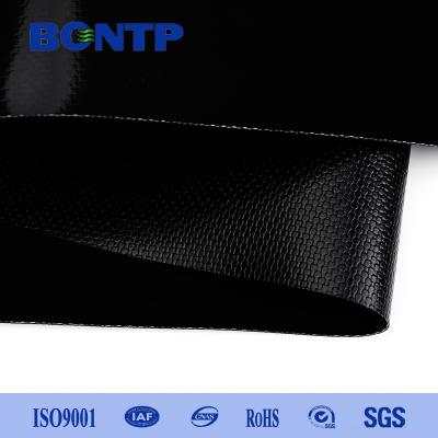 China Warmverkauf PVC-beschichtete Plane Stoff schwarz Anti-UV Dicke 0,5 mm matte Oberfläche zu verkaufen