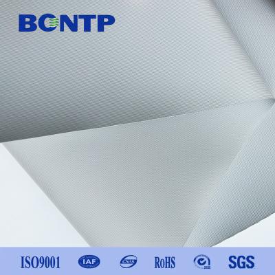 China Verblendungsraum Verdunkelung Fensterfarben Stoff PVC Roller Blinds Vorhang Material Rollen Stoff zu verkaufen