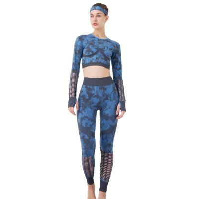 China Breathable Wholesalers Luxury Sportswear Women Camouflage Two Piece Set Gym Wear Yoga Set for sale