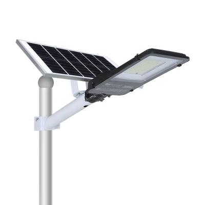 China ROAD parking lighting Ip67 waterproof 50watt 80watt 100watt 120watt 150watt 200watt 300watt led solar street light for sale