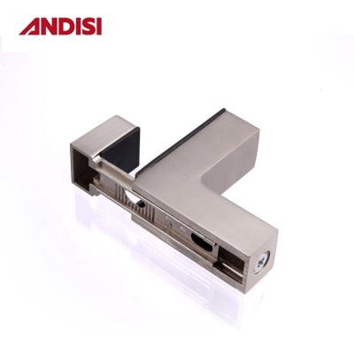 China Zinc Alloy Steel Glass Clamp for Adjustable Height L-Shaped Glass Shelf Brackets for sale