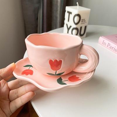 China INS 2022 Viable Style Hand Painted Ceramic Cups Personalized Original Design Coffee Cup Saucer For Tea Milk for sale