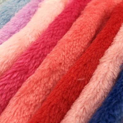 China Flannel Cloth Sheet Bathrobe Double Layer Woven Fabric Fashion Roll Covering Type Shrink-Resistant for sale