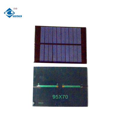 China 5V Polycrystalline Zonnepaneel zw-9570 Lichtgewicht Dunne Filmzonnepanelen 0.75W 95x70x2.5mm Te koop