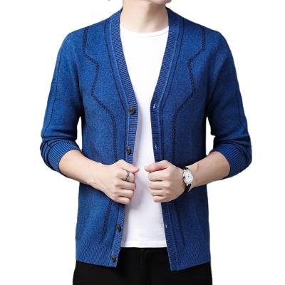 China Anti-wrinkle fashion sweaters men 2021 slim Spring and Autumn Casual striped V-neck wadding coat cardigans fit clothing for sale