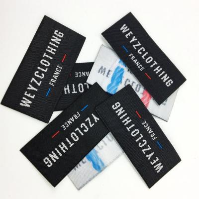 中国 Sustainable Custom Garment Label Heat Press Woven Neck Labels For Clothing 販売のため