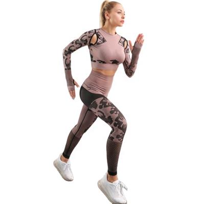 China Manufacturer Breathable Yoga Sets Fitness 2 Piece Gym Equipment Leopard Print Yoga Set Women Yoga Wear Sets for sale