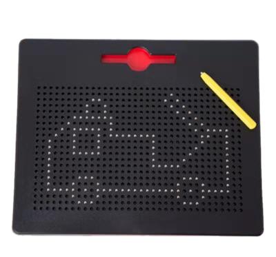 China Hot Intellectual Development Children Freely Play 4 Color Magnetic Drawing Board With Steel Ballpoint Pen Circular Sketchbook for sale