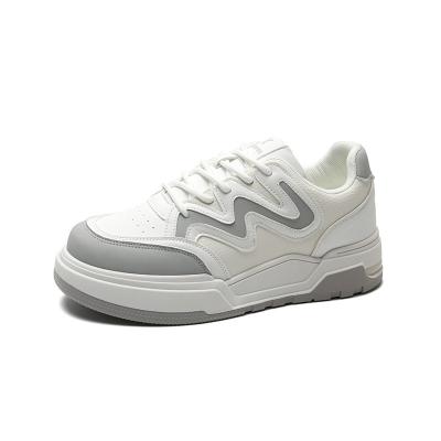 China Cushioning Small Design Hong Kong Style Board Shoes Trend 2023 New Sports Little White Sports Versatile Casual Shoes for sale