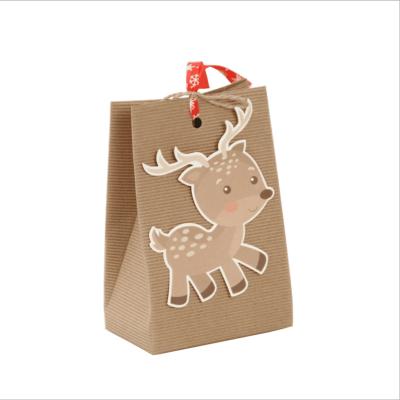 China Recyclable Christmas New Style Cute Elk Kraft Paper Package Bag With Card Packing Candy Takeout Cookie for sale