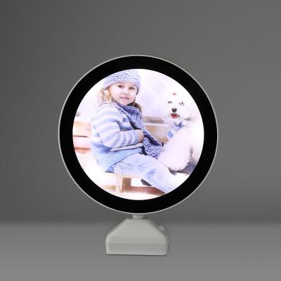 China Lighted Picture Frame And Creative Mirror Combination Table Makeup Mirror With Lights for sale