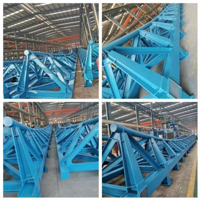 China Galvanised Steel Structure Bridge Windproof Steel Truss Pedestrian Bridge for sale