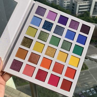 China El sombreador de ojos del multicolor de Matte Diamond Glitter 340g busca ojos azules en venta