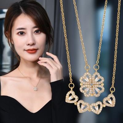 China Wholesale FASHIONABLE Heart Woman Opening And Closing Clover Necklace 18K Gold Plating Fashion Love Folding Creative Clavicle Chain for sale