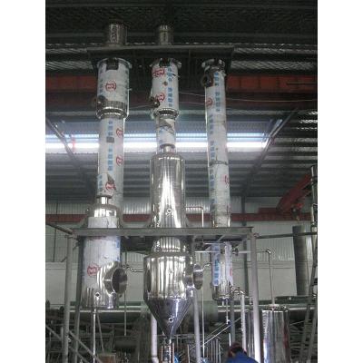 China Evaporación de efecto múltiple tubular eficiente para la concentración del extracto de la medicina en venta