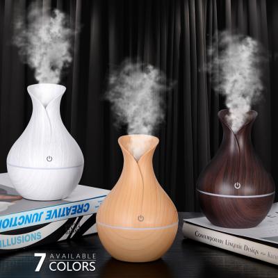 China Car 300ml USB Electric Ultrasonic Air Humidifier Diffuser Wooden Grain LED Light Diffuser for Home for sale